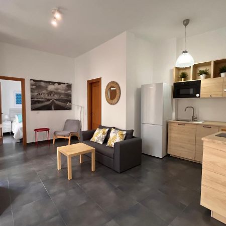 Malaga Centro Catedral Apartment ภายนอก รูปภาพ