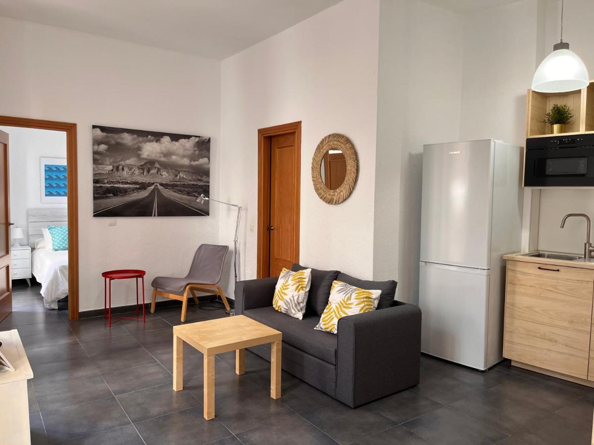 Malaga Centro Catedral Apartment ภายนอก รูปภาพ