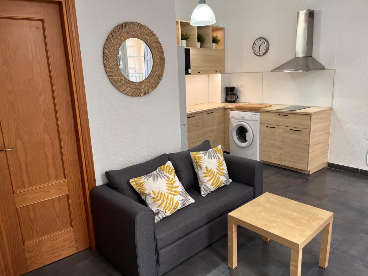 Malaga Centro Catedral Apartment ภายนอก รูปภาพ