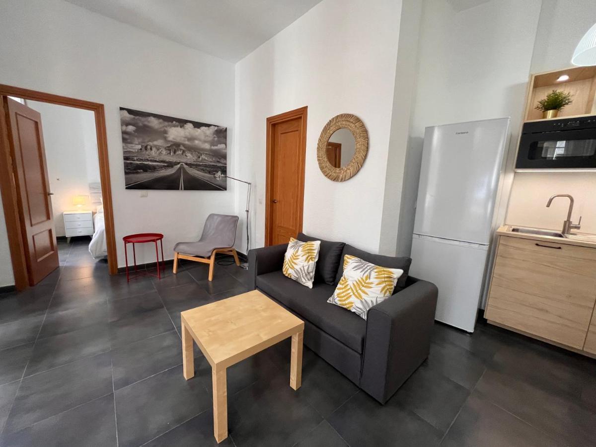 Malaga Centro Catedral Apartment ภายนอก รูปภาพ