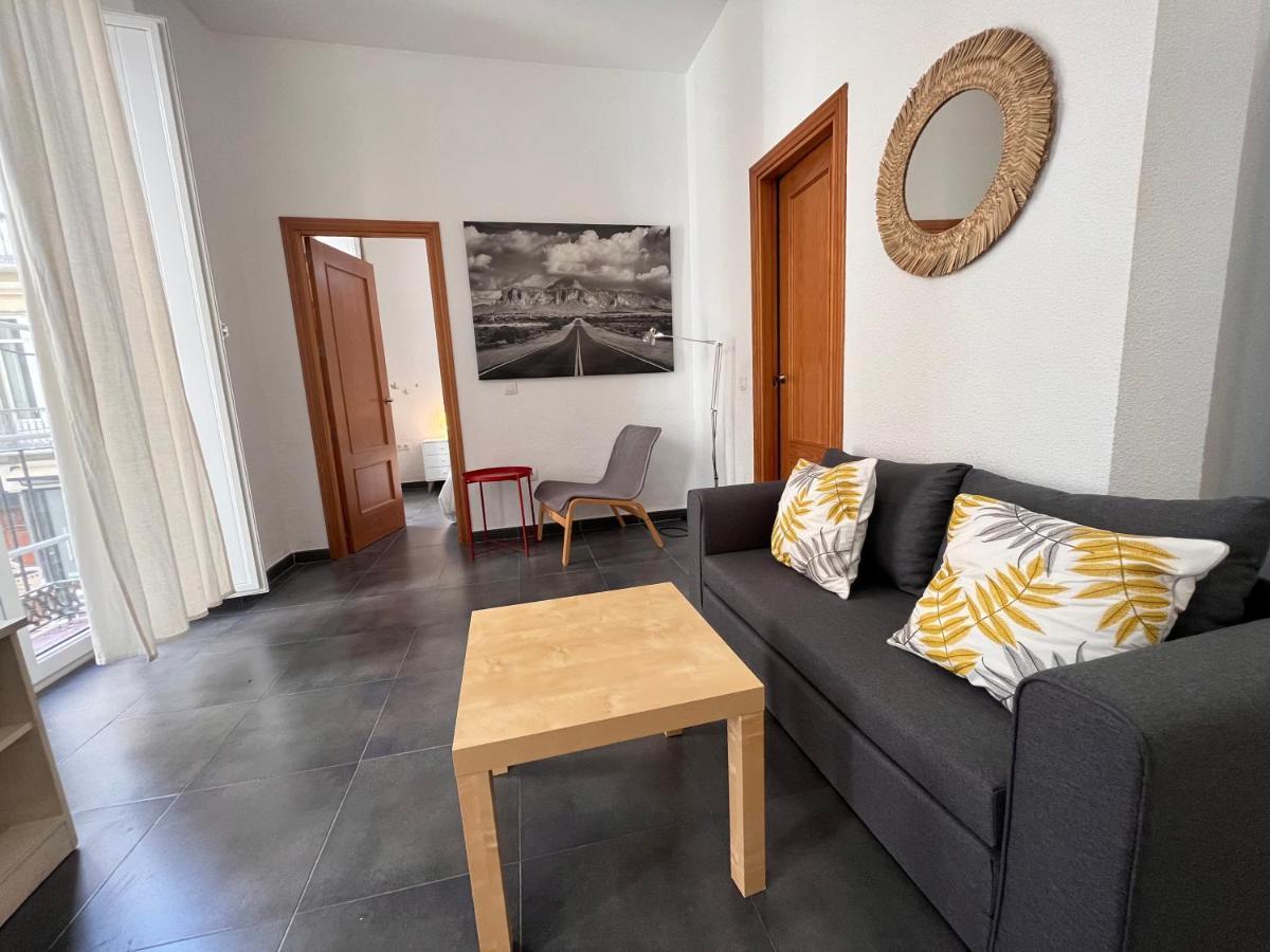 Malaga Centro Catedral Apartment ภายนอก รูปภาพ