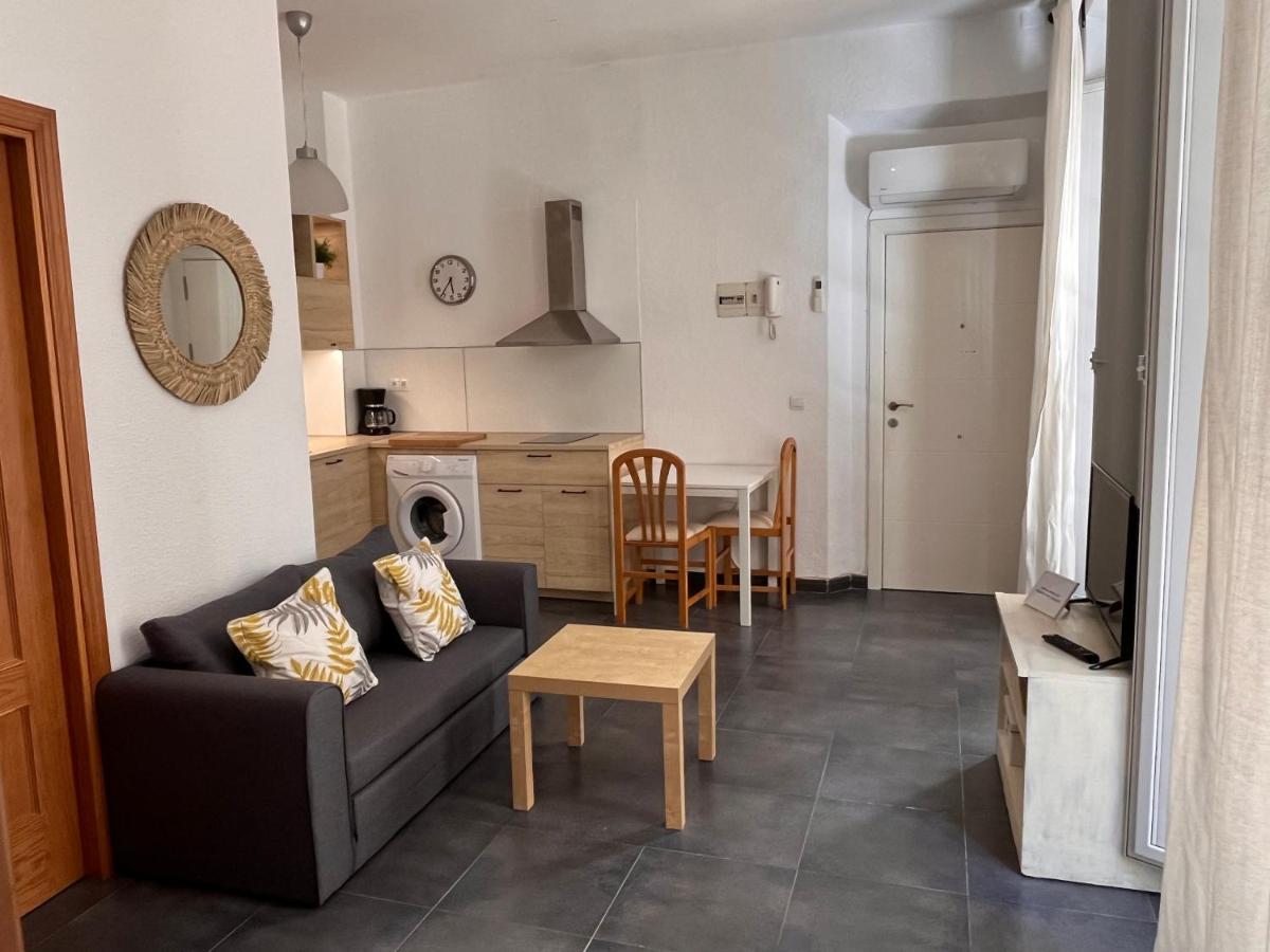 Malaga Centro Catedral Apartment ภายนอก รูปภาพ