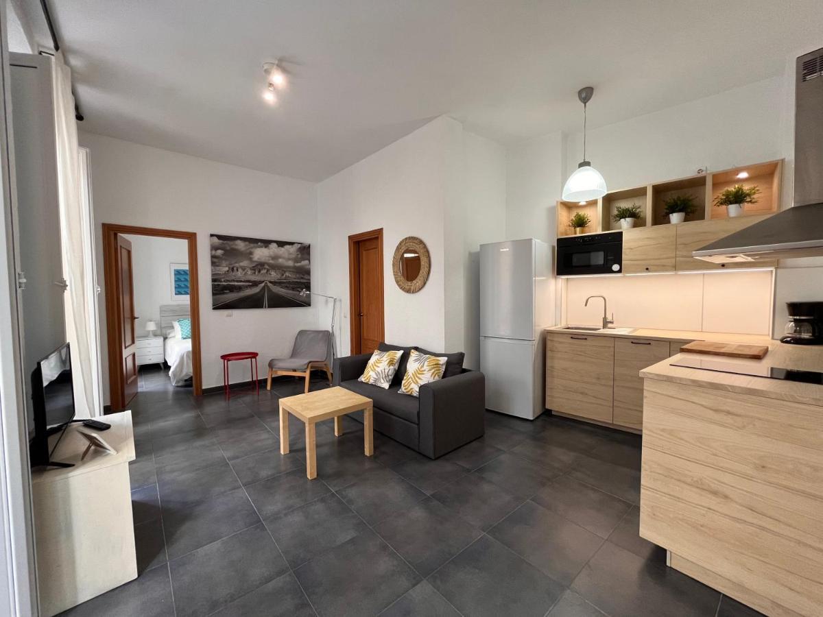 Malaga Centro Catedral Apartment ภายนอก รูปภาพ